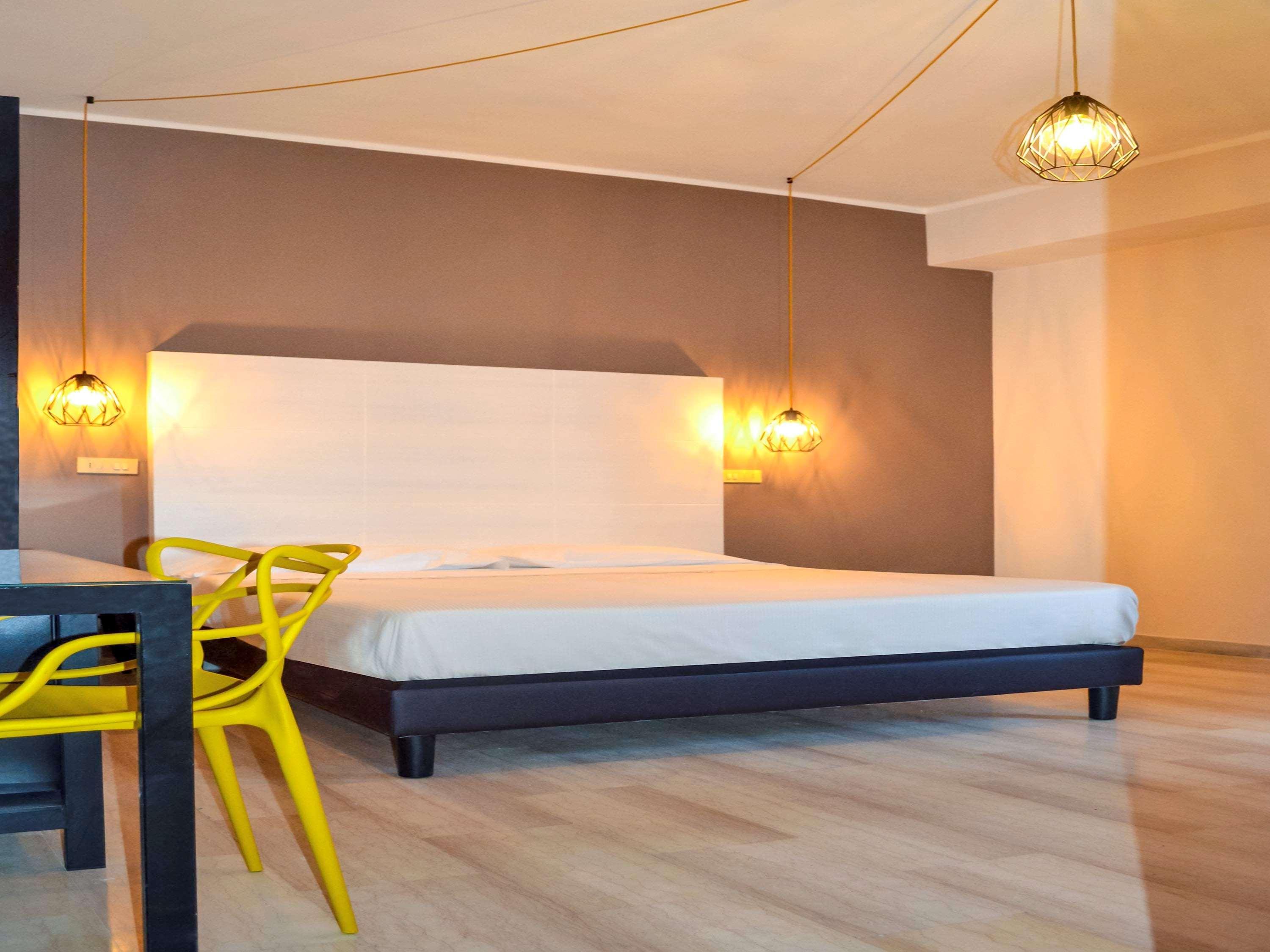 Hotel Ibis Styles Trani Zewnętrze zdjęcie