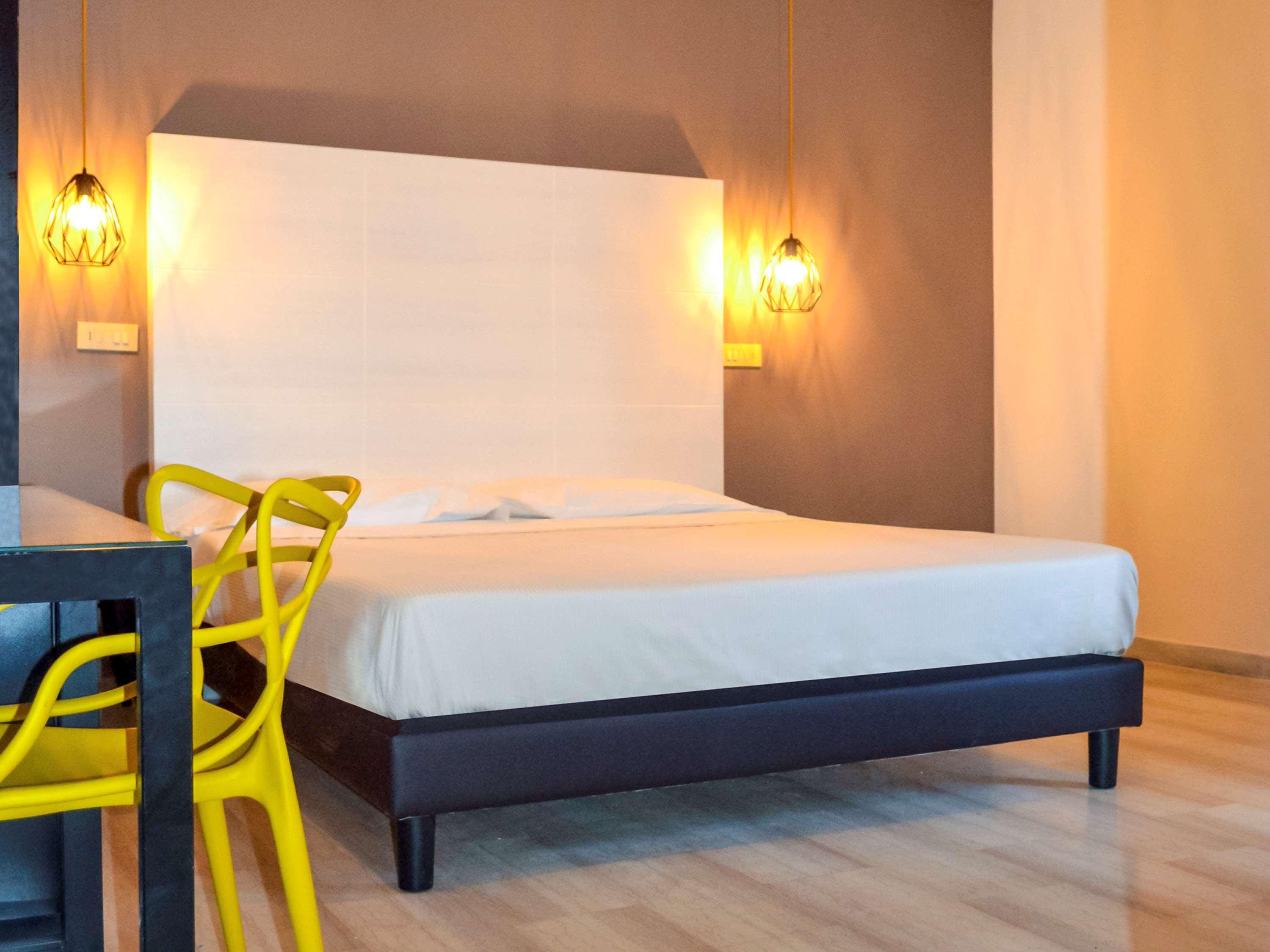Hotel Ibis Styles Trani Zewnętrze zdjęcie