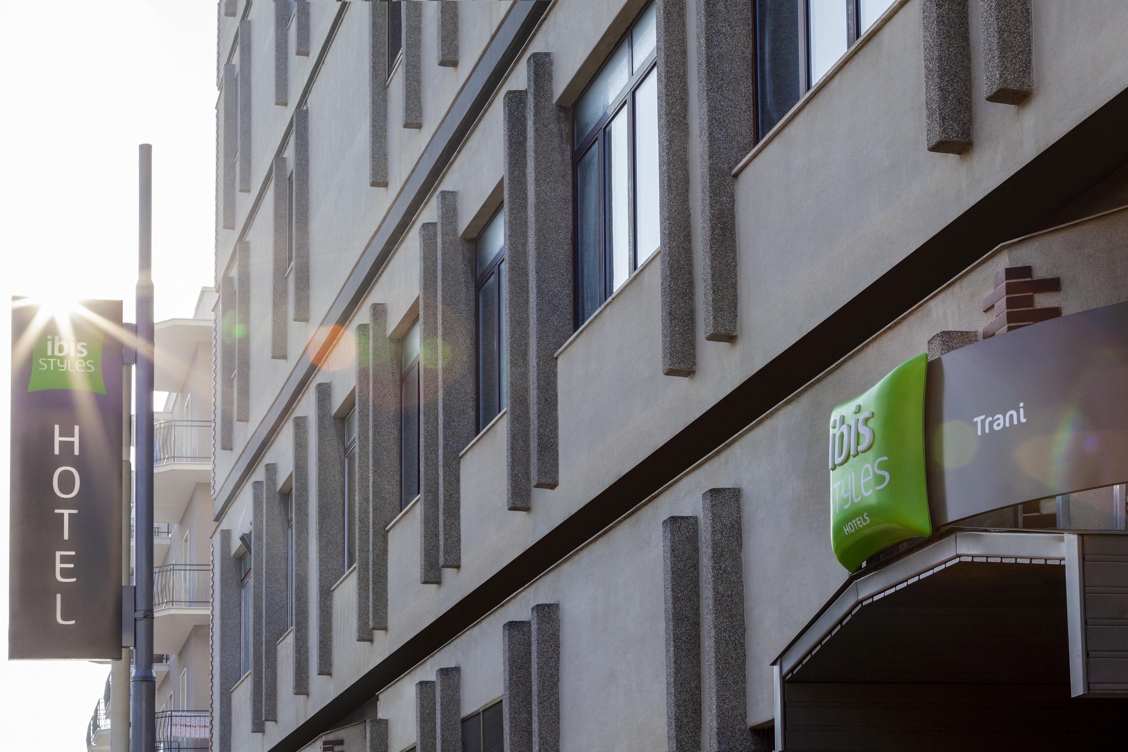 Hotel Ibis Styles Trani Zewnętrze zdjęcie