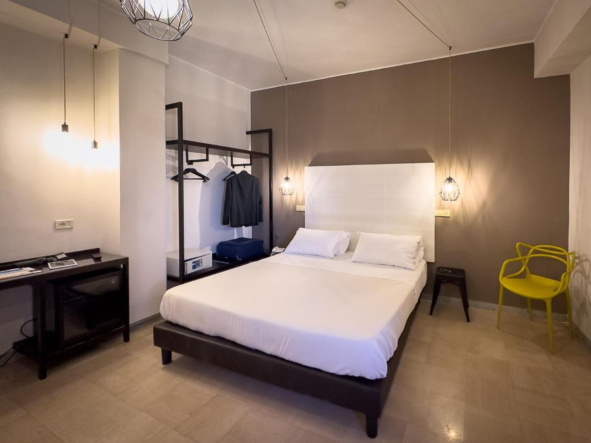 Hotel Ibis Styles Trani Zewnętrze zdjęcie